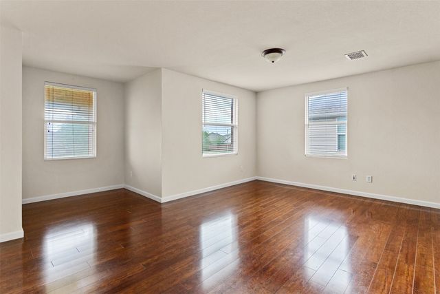 1416 Erin Drive, Burleson, TX 76028