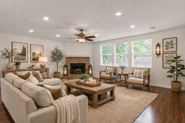 1416 Erin Drive, Burleson, TX 76028