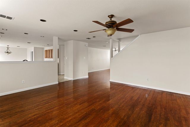 1416 Erin Drive, Burleson, TX 76028