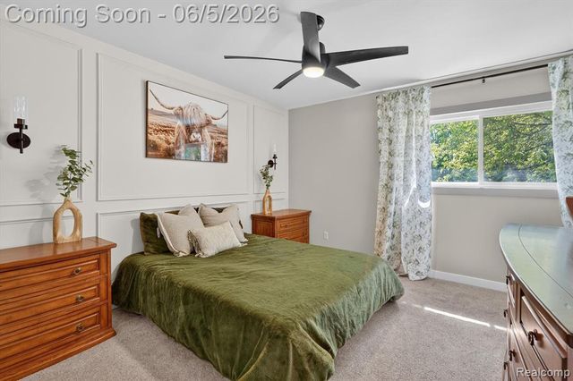 14232 North Road, Fenton, MI 48430
