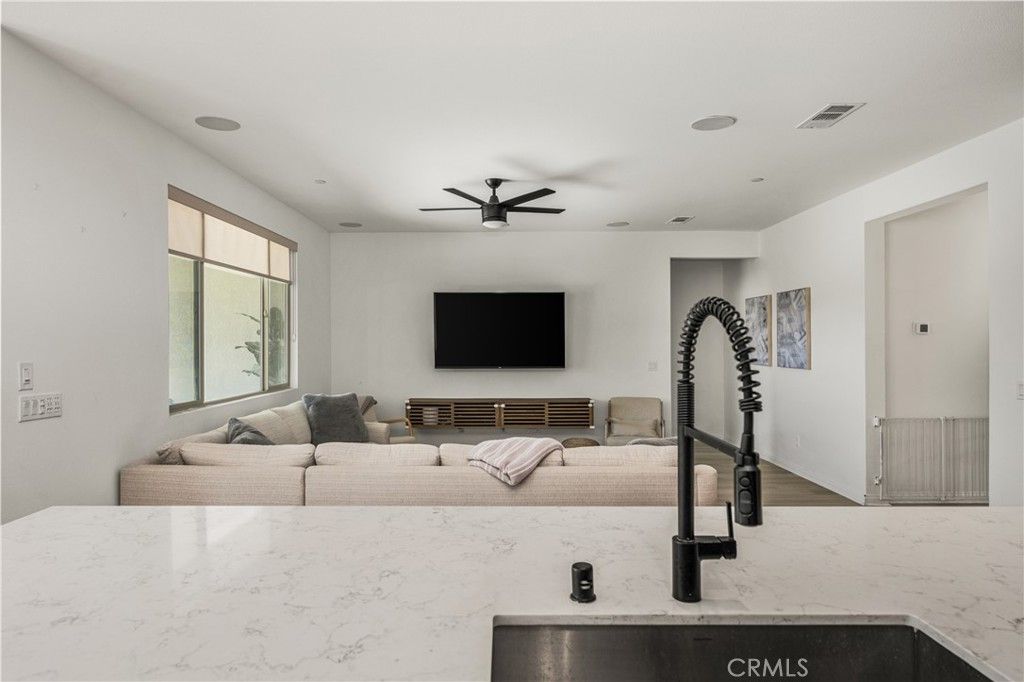 Image 27 of property listing at 29807 Pumpwood Court, Menifee, CA 92584