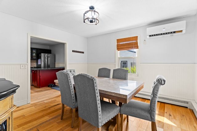 10 Rounseville St, New Bedford, MA 02745