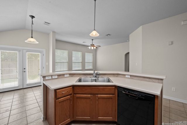 132 Niemietz Cove, Cibolo, TX 78108