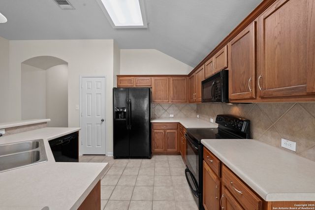 132 Niemietz Cove, Cibolo, TX 78108