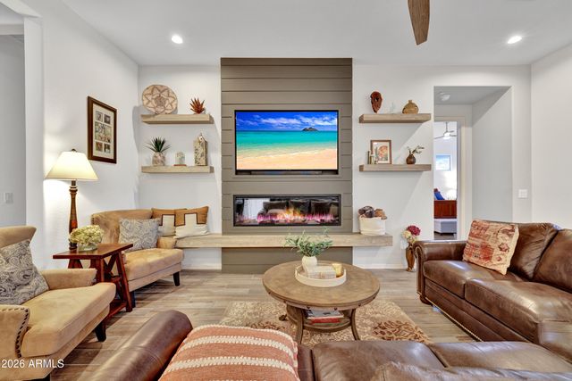 29052 N 136TH Lane, Peoria, AZ 85383