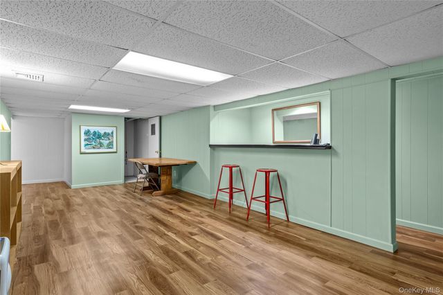 56 Dougs Lane, South Jamesport, NY 11970