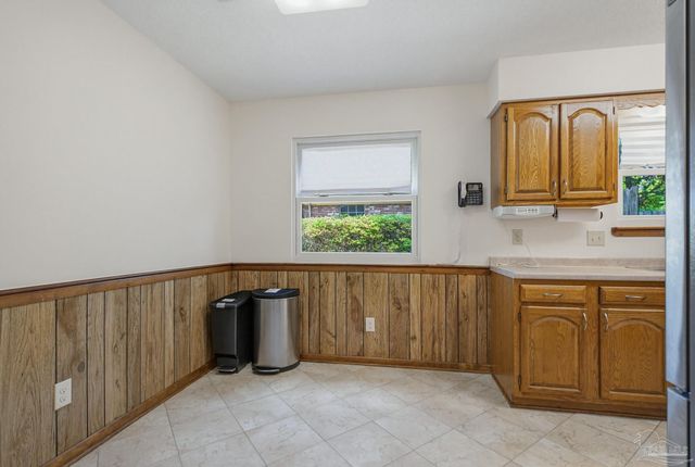 8217 Squire Rd, Pensacola, FL 32514