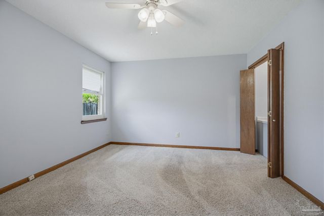 8217 Squire Rd, Pensacola, FL 32514