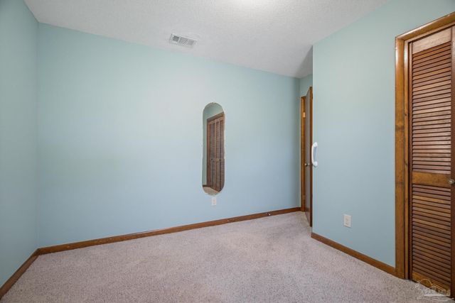 8217 Squire Rd, Pensacola, FL 32514