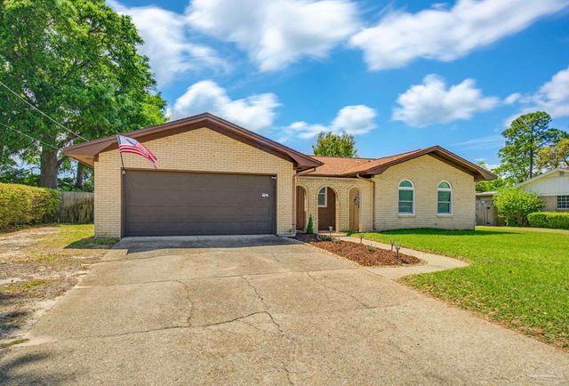8217 Squire Rd, Pensacola, FL 32514