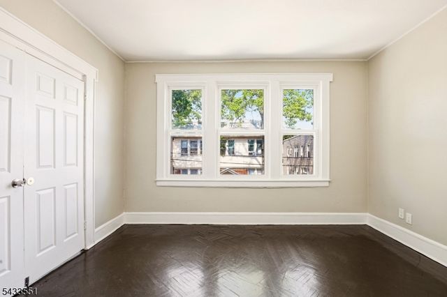 28 Underwood St, Newark City, NJ 07106