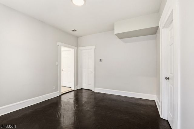 28 Underwood St, Newark City, NJ 07106