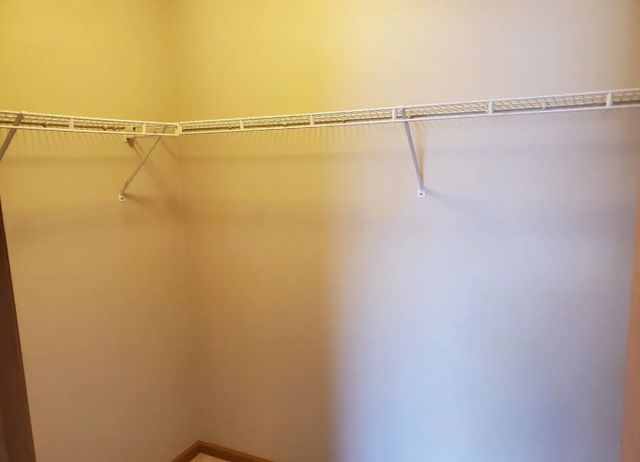 1449 McClure Road 1449, Aurora, IL 60505