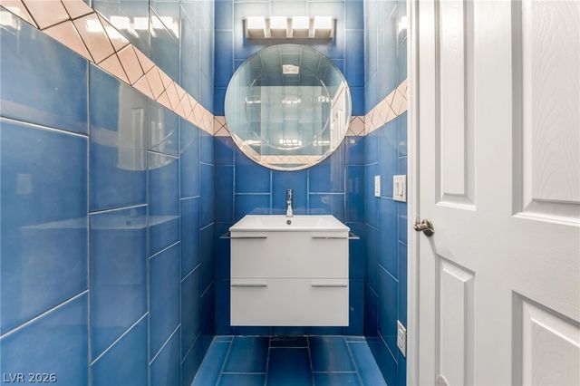 3705 Spring Shadow Road, Las Vegas, NV 89129