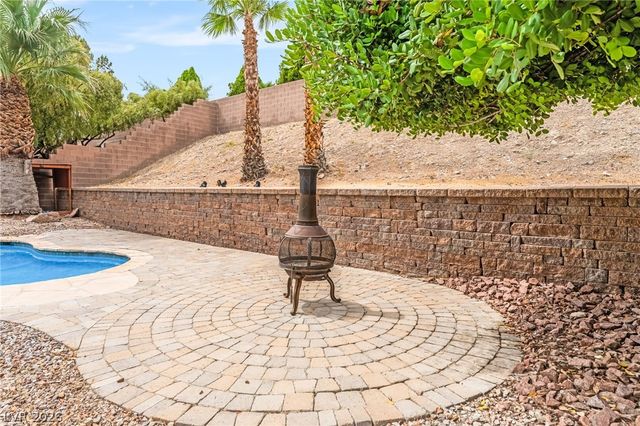 3705 Spring Shadow Road, Las Vegas, NV 89129