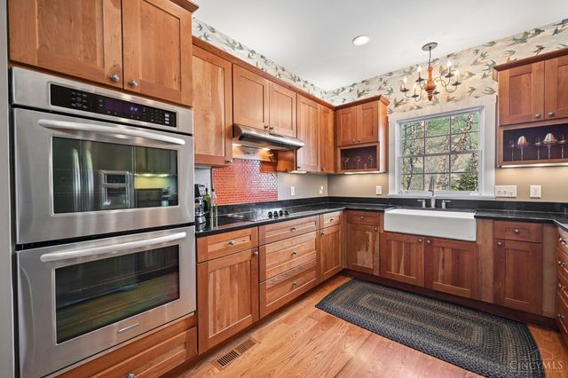 9867 Laurel Glen Drive, Hamilton Twp, OH 45140