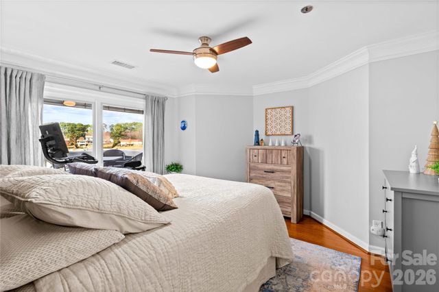 18789 Vineyard Point Lane, Cornelius, NC 28031