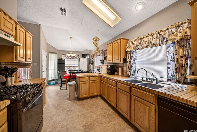 1239 Crumpet, San Antonio, TX 78253
