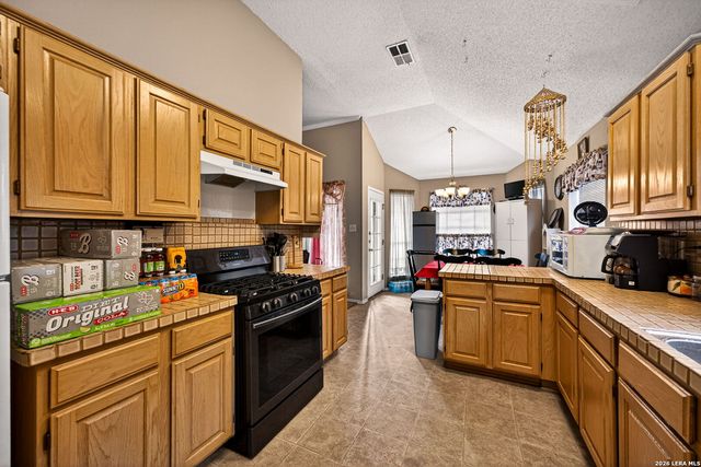 1239 Crumpet, San Antonio, TX 78253