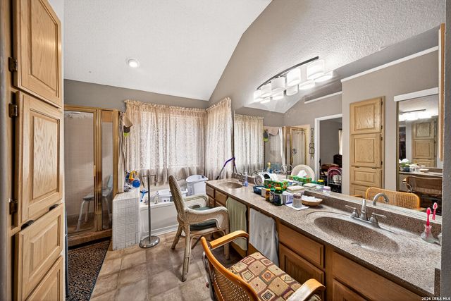 1239 Crumpet, San Antonio, TX 78253