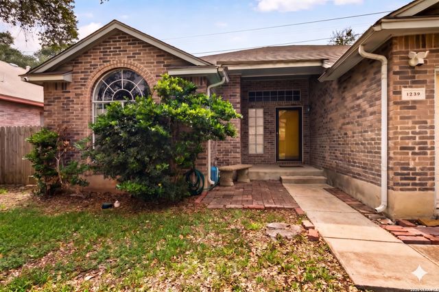 1239 Crumpet, San Antonio, TX 78253
