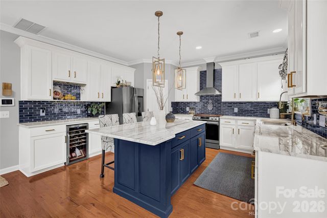 2012 Arbor Vista Drive, Charlotte, NC 28262