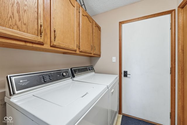 1106 Acadia Court, Indianapolis, IN 46217