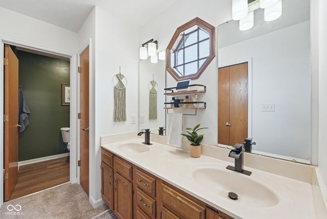 1106 Acadia Court, Indianapolis, IN 46217