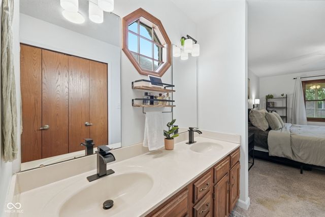 1106 Acadia Court, Indianapolis, IN 46217