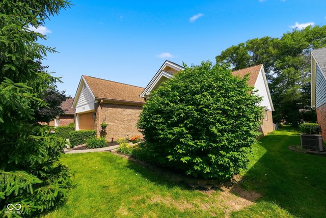 1106 Acadia Court, Indianapolis, IN 46217