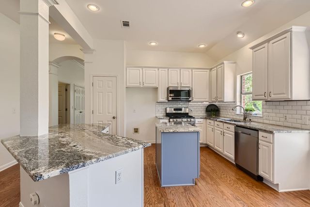 6740 Poncha PASS, Austin, TX 78749