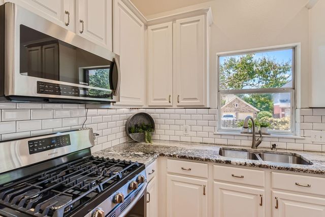 6740 Poncha PASS, Austin, TX 78749