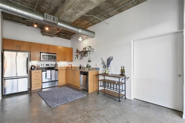 1001 Belleview Street 402, Dallas, TX 75215