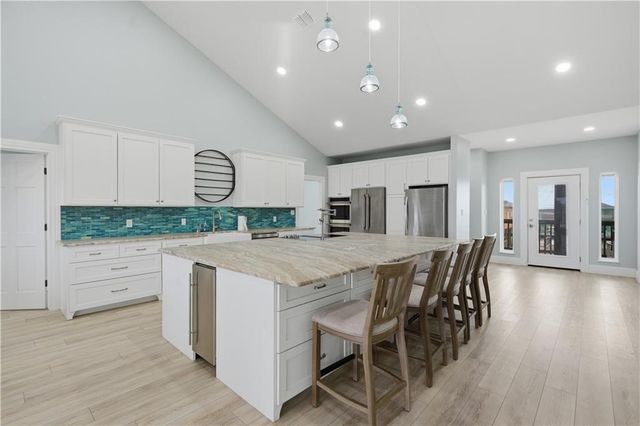 142-143 Channelview Road, Rockport, TX 78382
