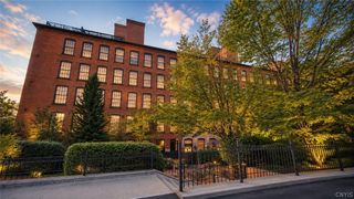429 North Franklin Street 300, Syracuse, NY 13204