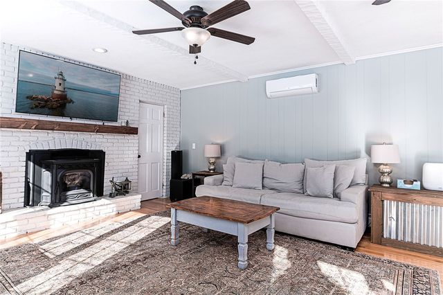 170 Medford Street, Warwick, RI 02889