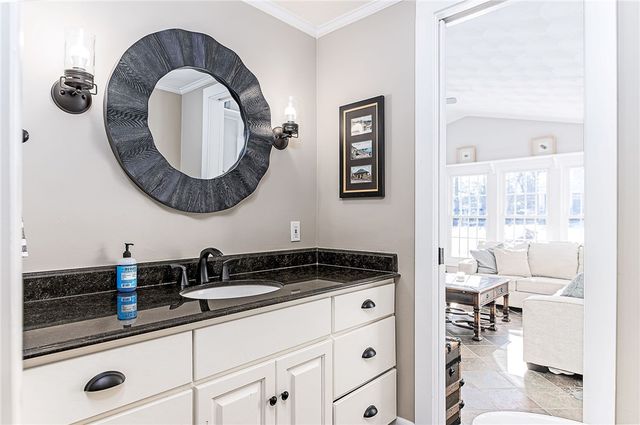 170 Medford Street, Warwick, RI 02889