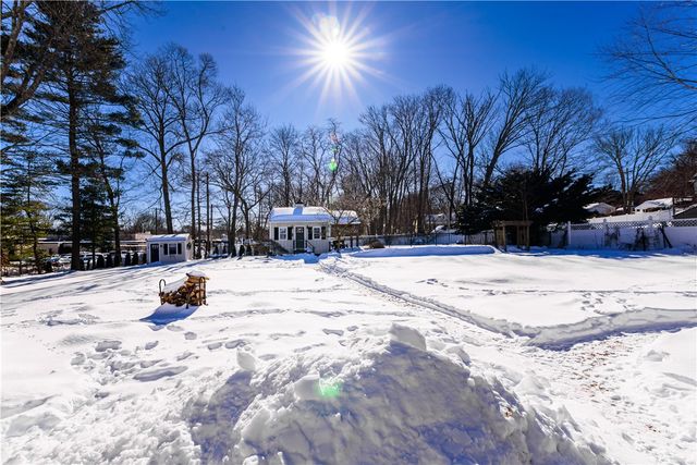 170 Medford Street, Warwick, RI 02889