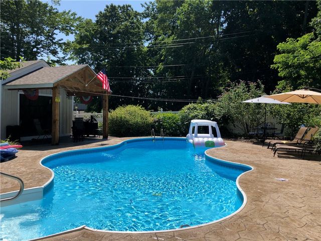 170 Medford Street, Warwick, RI 02889