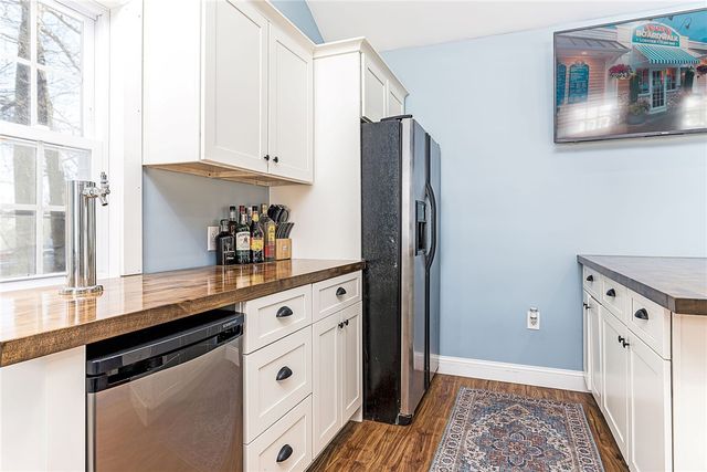 170 Medford Street, Warwick, RI 02889