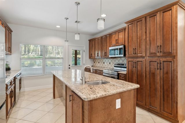 110 Lords Circle, Coldspring, TX 77331