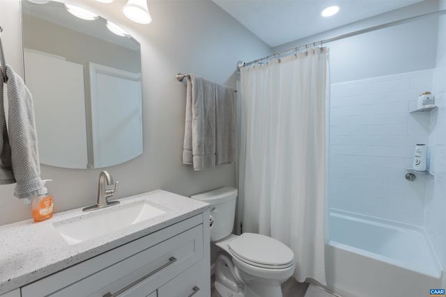 2550 PROFFIT RD, Charlottesville, VA 22911