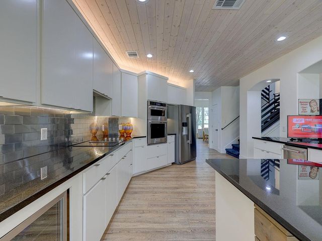 801 Electra, Lakeway, TX 78734