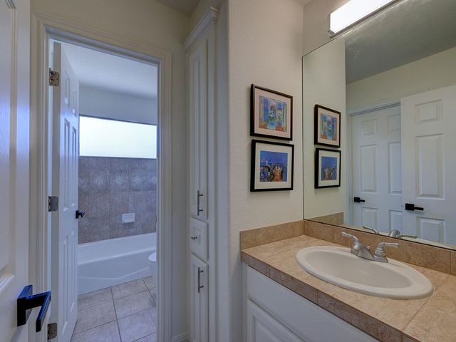 801 Electra, Lakeway, TX 78734