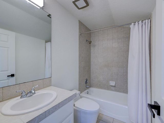 801 Electra, Lakeway, TX 78734