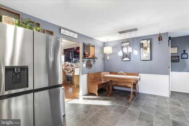 1108 W IRVIN AVE W, Hagerstown, MD 21742