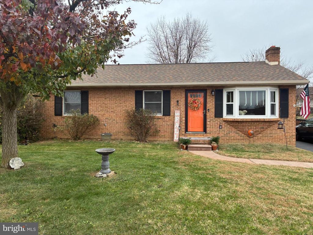 1108 W IRVIN AVE W, Hagerstown, MD 21742