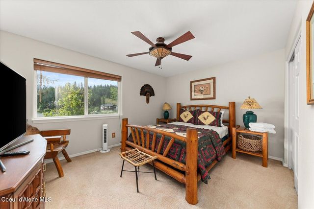 35003 E Hayden Lake RD, Hayden, ID 83835