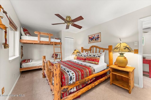 35003 E Hayden Lake RD, Hayden, ID 83835