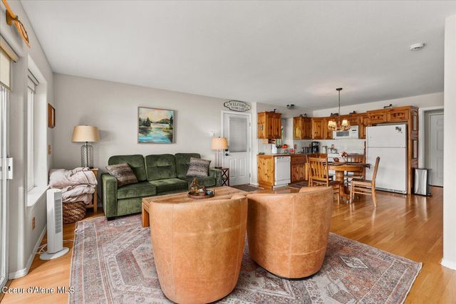 35003 E Hayden Lake RD, Hayden, ID 83835